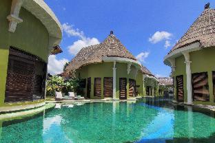 Lagoon Villa